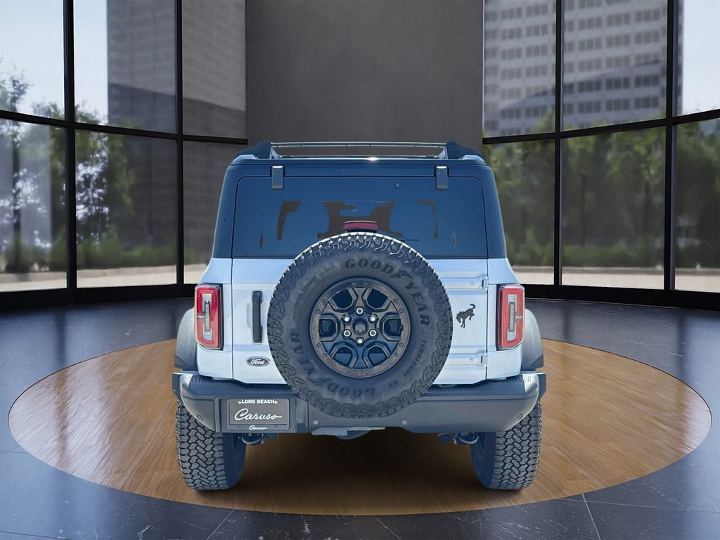 Certified 2025 Ford Bronco Badlands AWD/4WD image 4