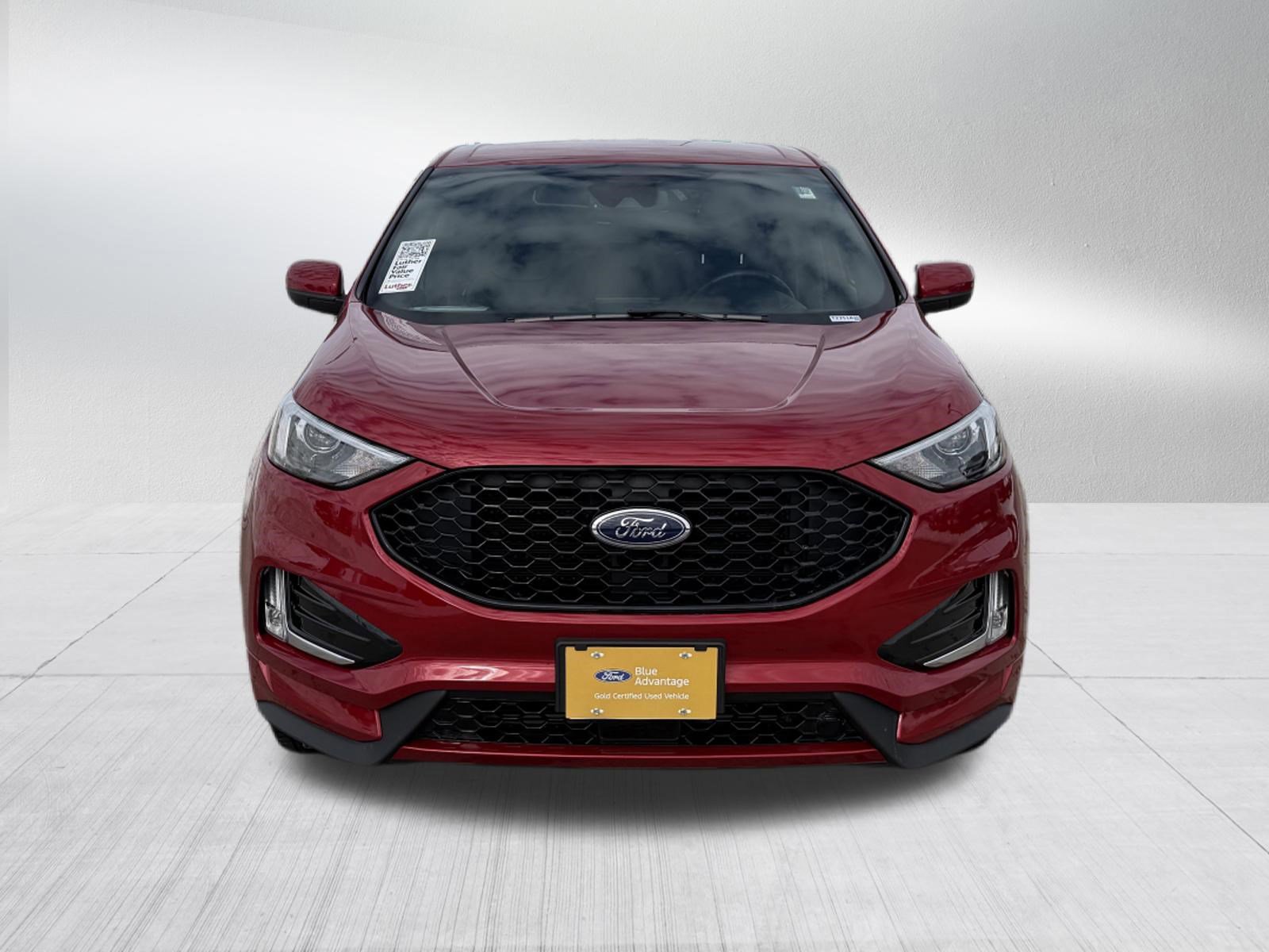 Certified 2024 Ford Edge ST-Line w/ Class II Trailer Tow Package image 8