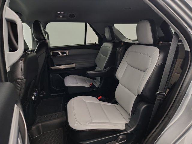 Certified 2021 Ford Explorer XLT w/ Equipment Group 202A AWD/4WD image 21