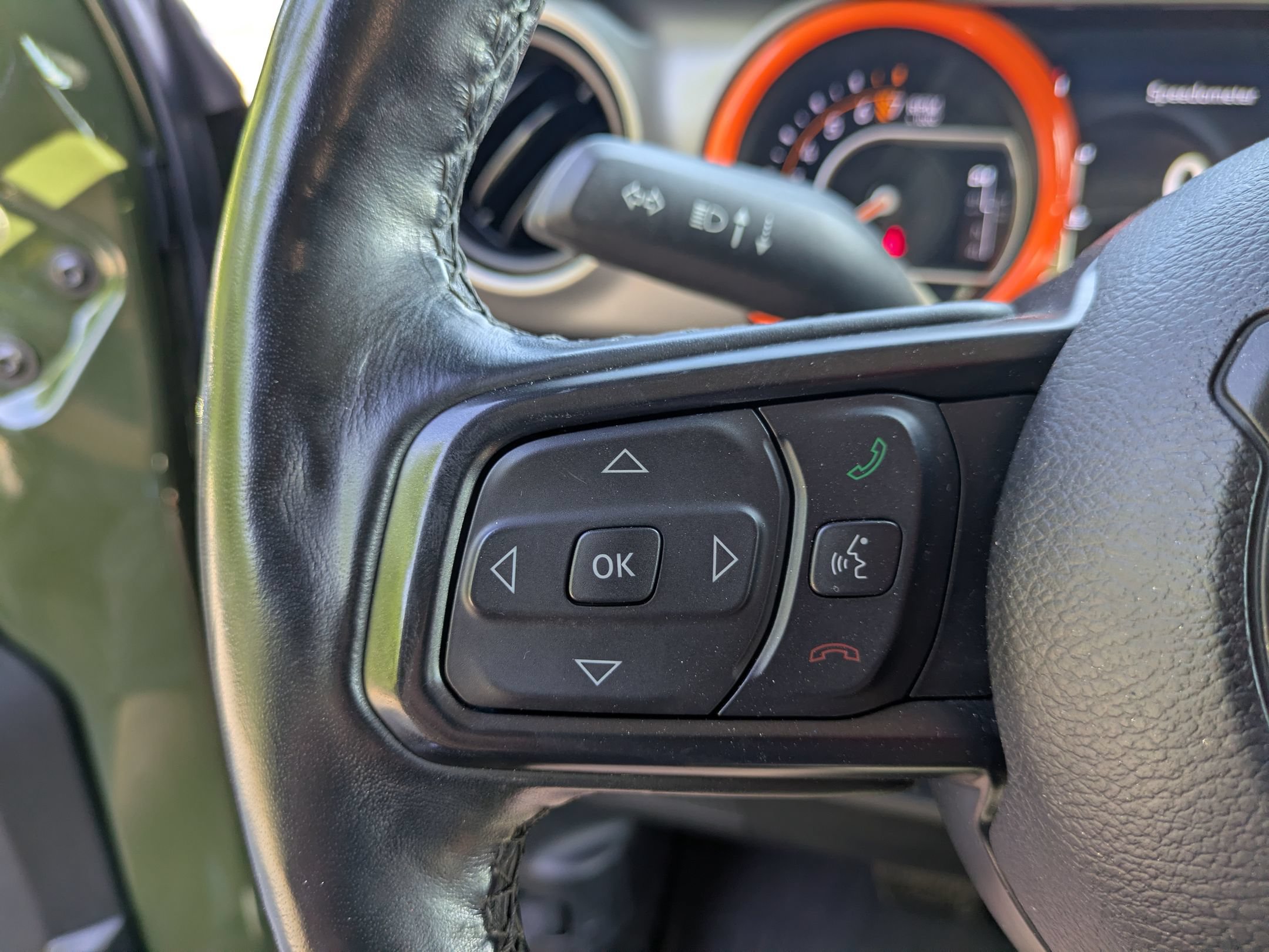 Used 2021 Jeep Gladiator Sport AWD/4WD image 18