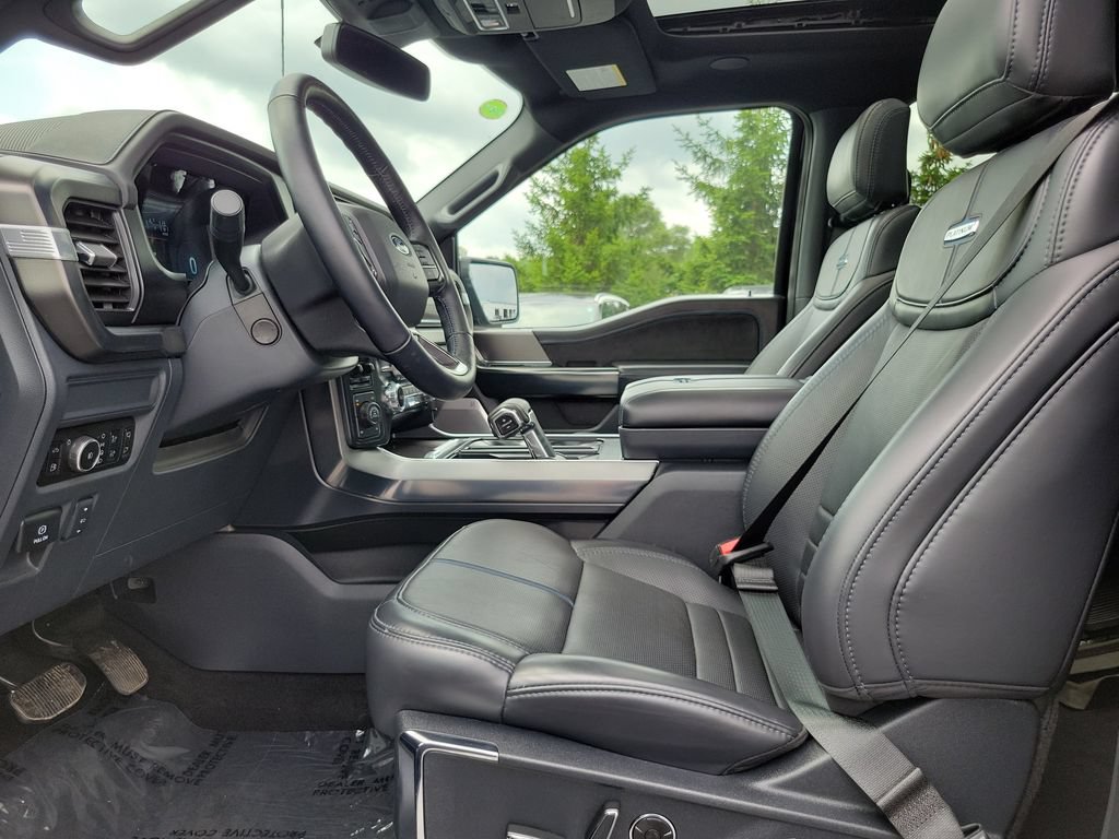 Certified 2025 Ford F150 Platinum w/ Equipment Group 702A High AWD/4WD image 8