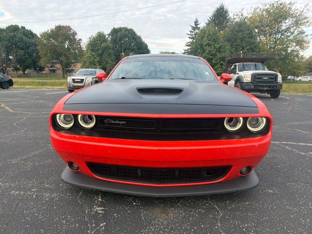 Used 2018 Dodge Challenger T/A RWD image 3