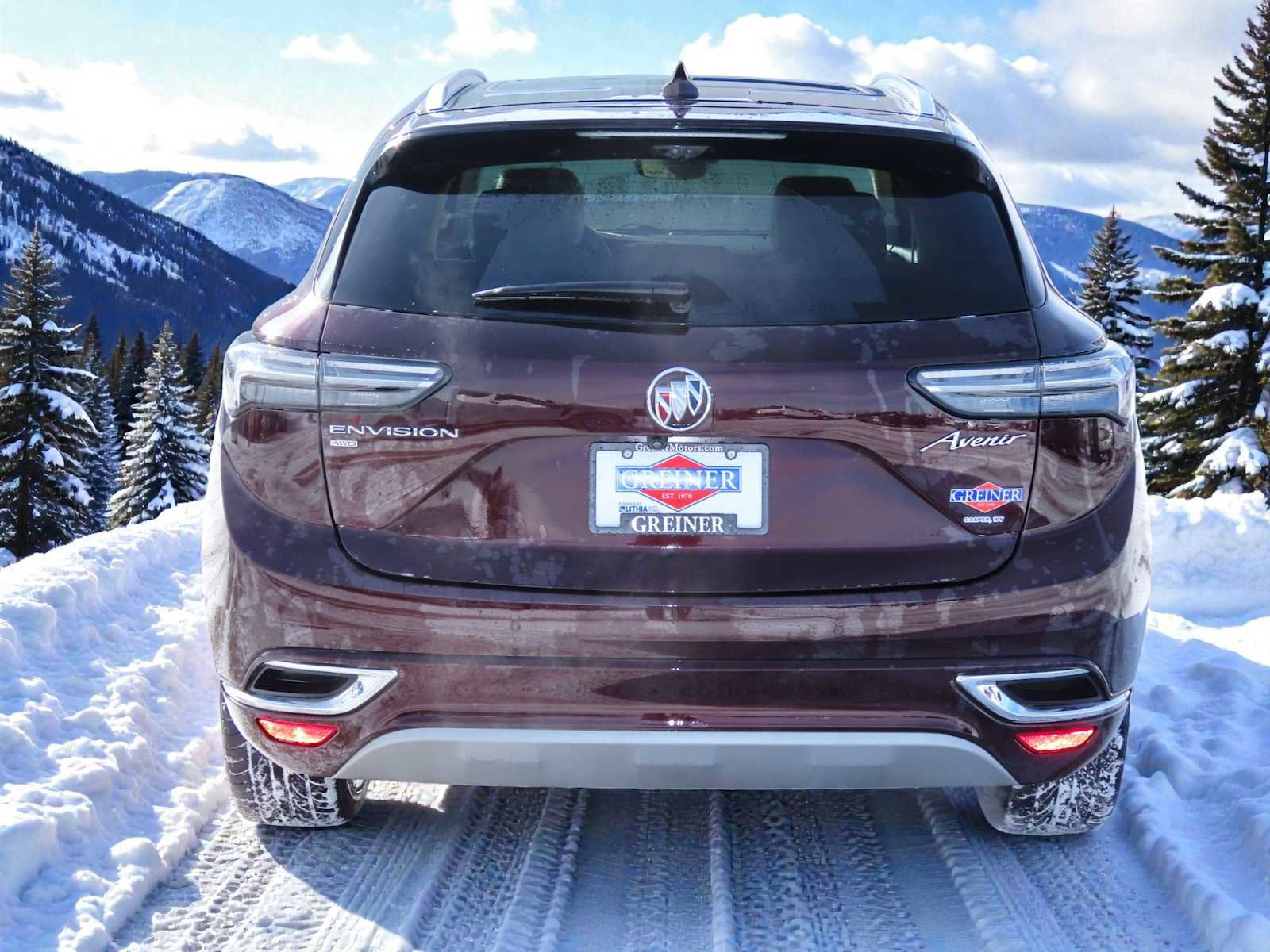 Used 2023 Buick Envision Avenir image 3