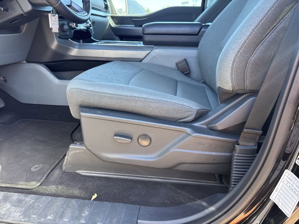 Certified 2025 Ford F150 XLT w/ Equipment Group 301A Standard image 15