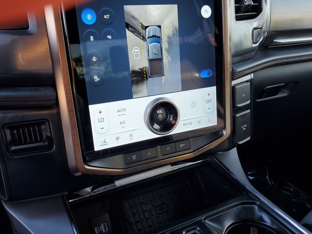 Certified 2023 Ford F150 Lightning Lariat image 31