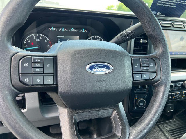 Certified 2023 Ford F250 XL w/ Snow Plow Prep Package AWD/4WD image 14