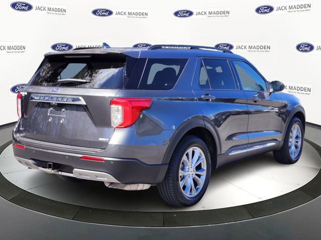 Certified 2020 Ford Explorer XLT w/ Equipment Group 202A AWD/4WD image 5