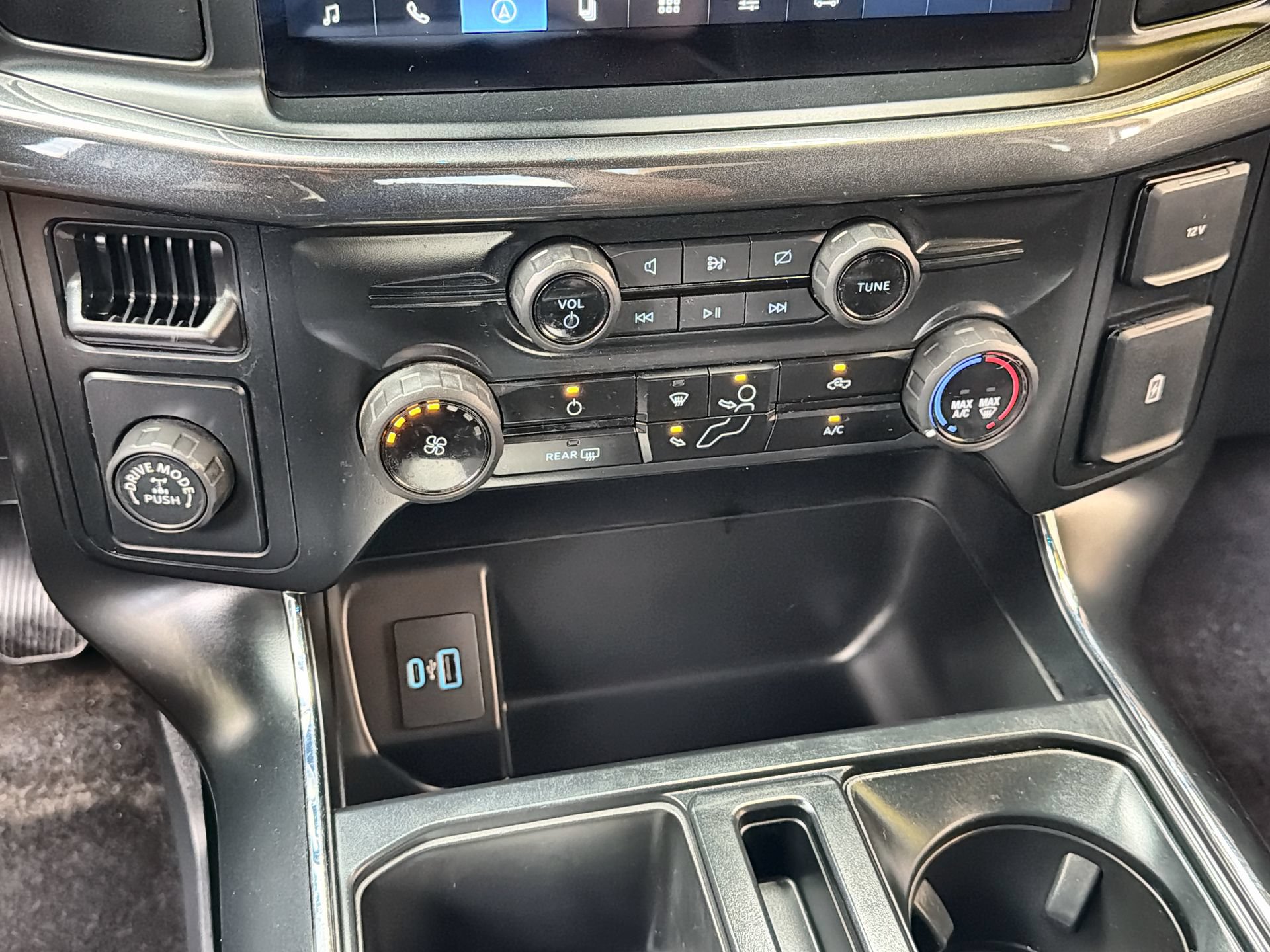 Certified 2024 Ford F150 STX RWD image 19
