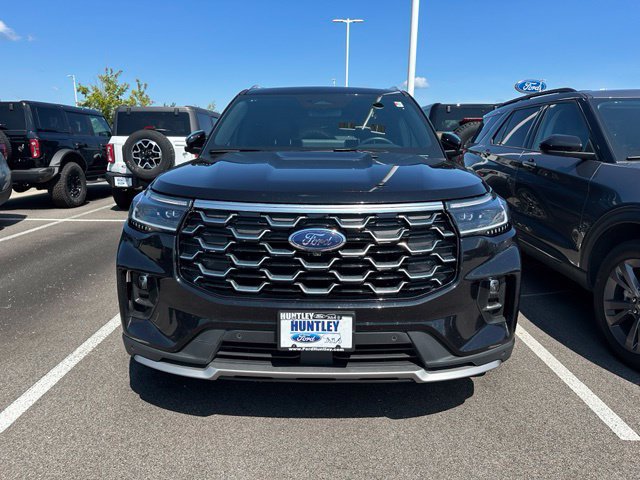 Certified 2025 Ford Explorer Platinum w/ Ultimate Package AWD/4WD image 2