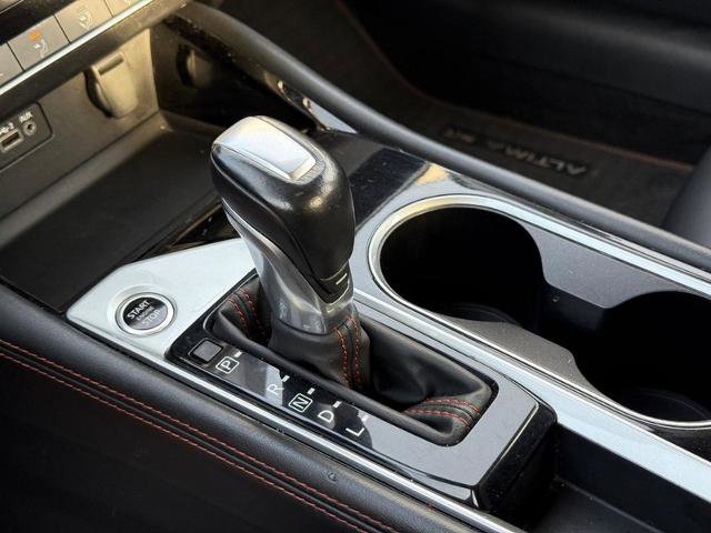 Used 2025 Nissan Altima 2.5 SR image 16
