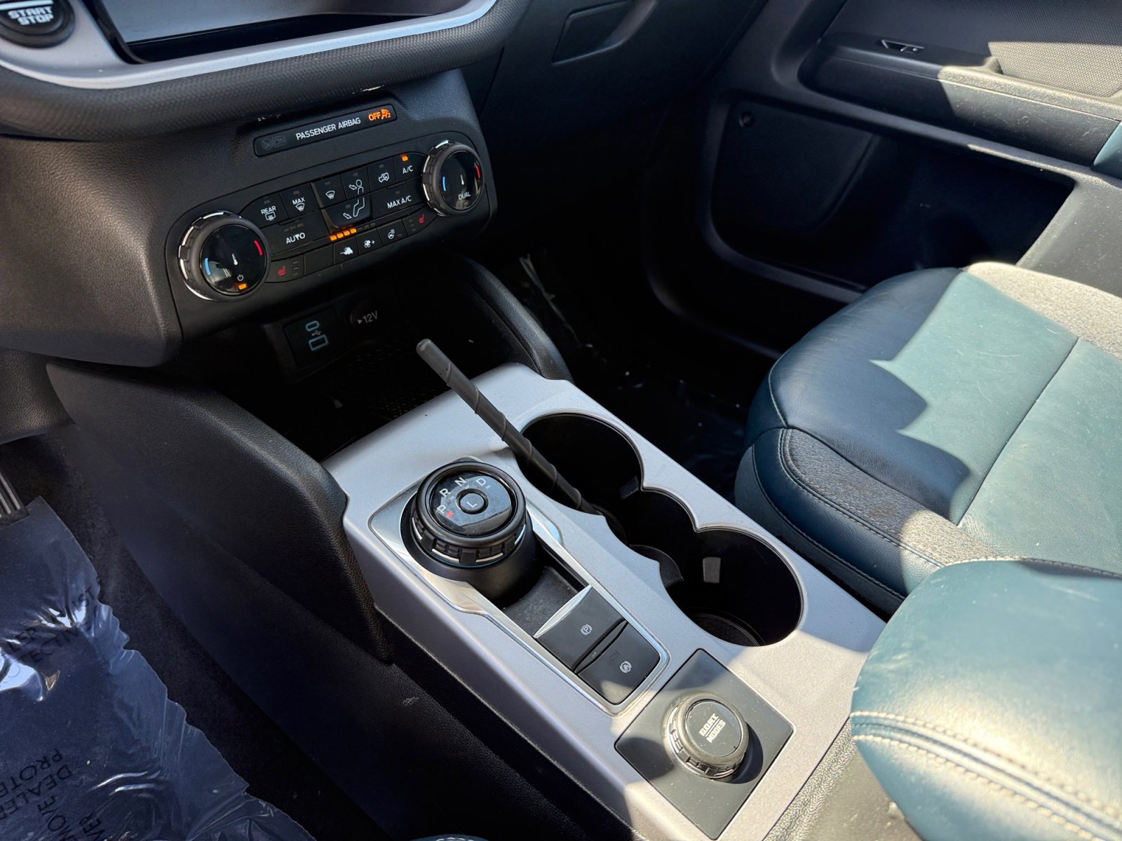 Certified 2022 Ford Bronco Sport Outer Banks w/ Tech Package AWD/4WD image 13