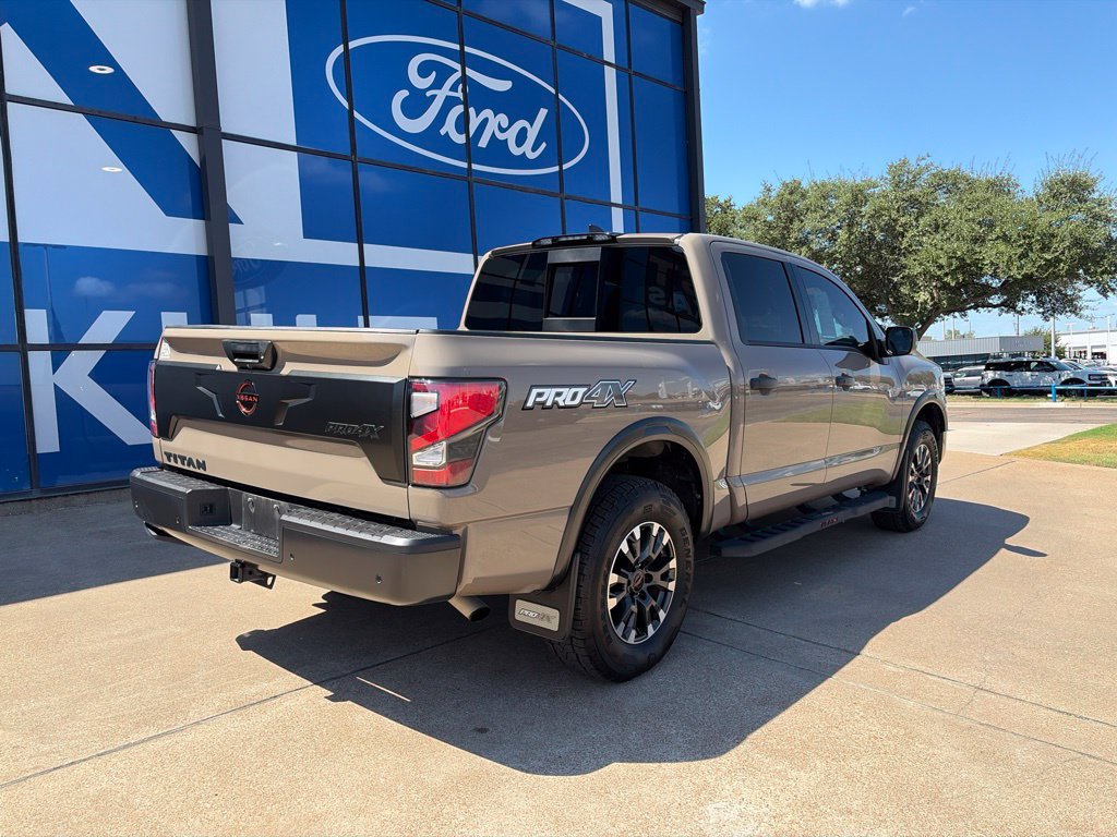 Used 2023 Nissan Titan PRO-4X w/ Pro-4x Convenience Package AWD/4WD image 7