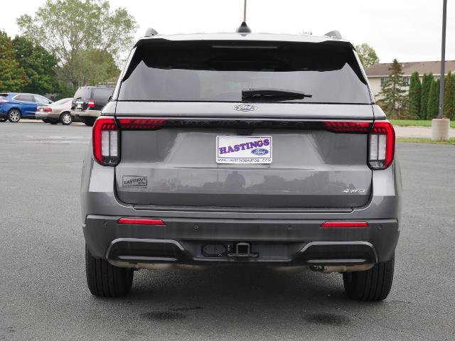 Certified 2026 Ford Explorer ST-Line AWD/4WD image 4