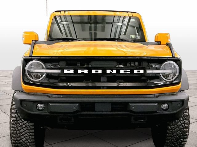Certified 2021 Ford Bronco Outer Banks w/ Sasquatch Package AWD/4WD image 3