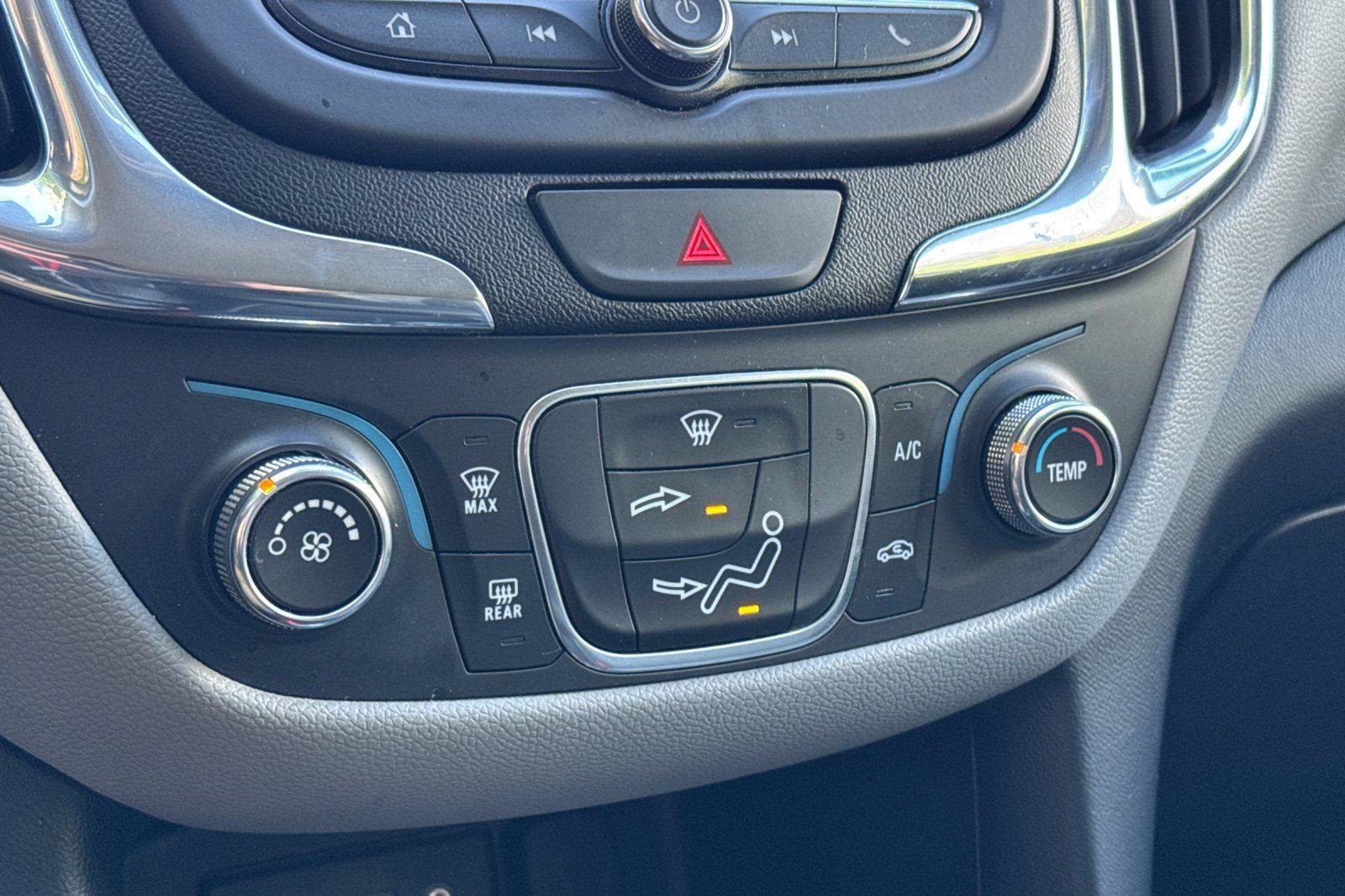 Used 2020 Chevrolet Equinox LS image 16