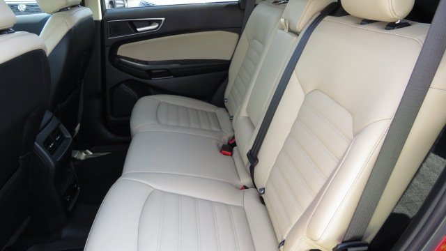 Certified 2022 Ford Edge SEL w/ Convenience Package image 11
