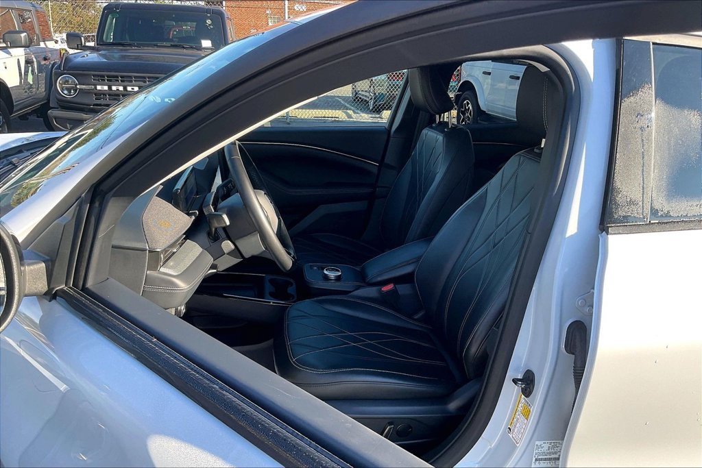 Certified 2023 Ford Mustang Mach-E Select AWD/4WD image 24