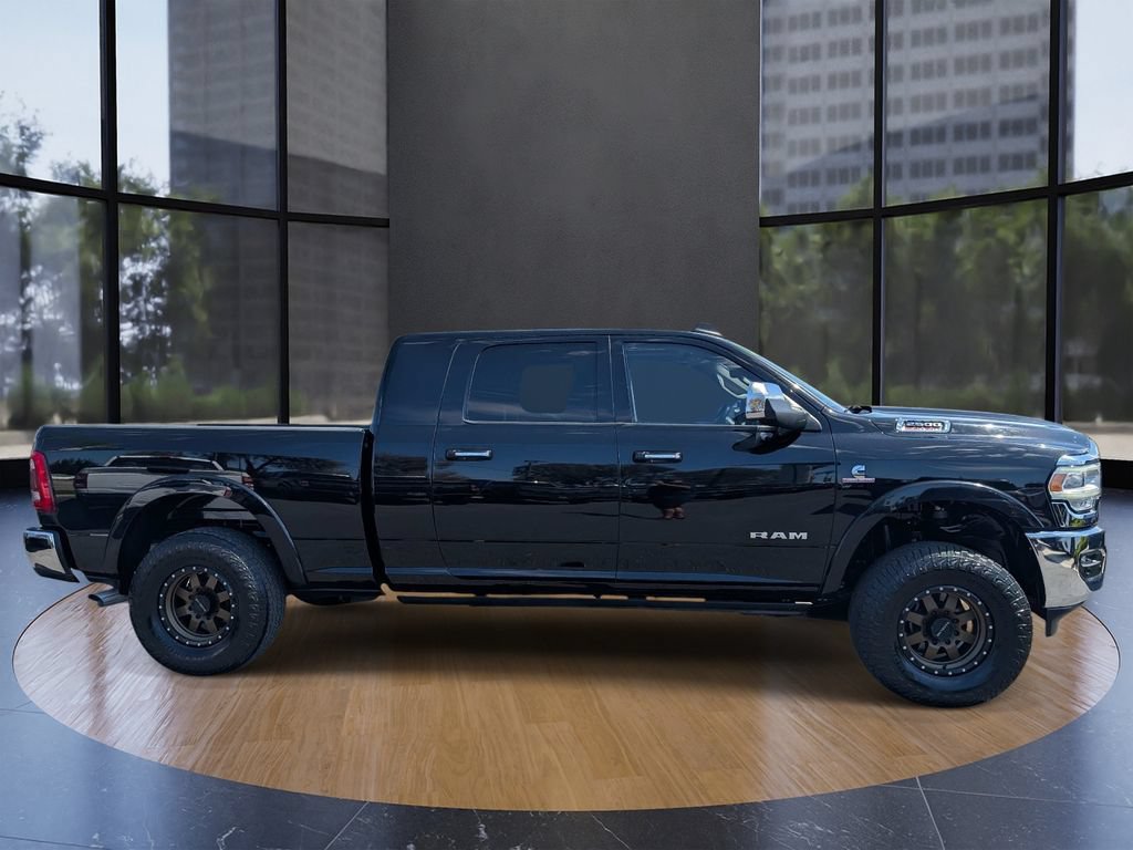 Used 2020 RAM 2500 Laramie AWD/4WD image 2