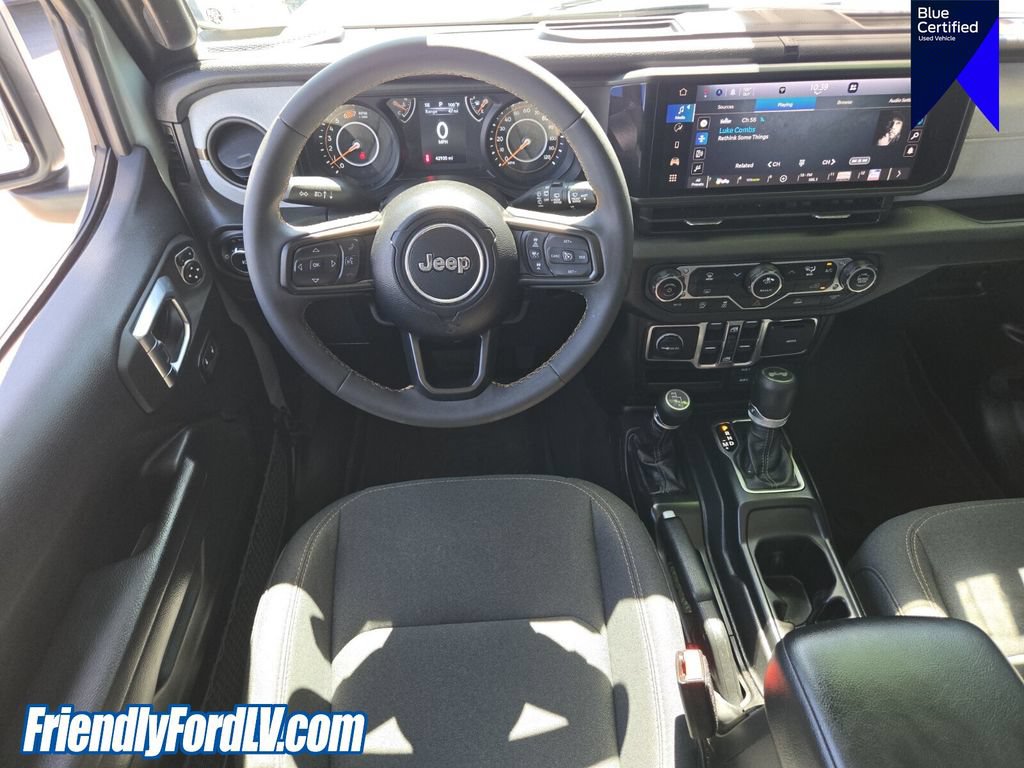 Used 2024 Jeep Wrangler Unlimited Sport AWD/4WD image 14