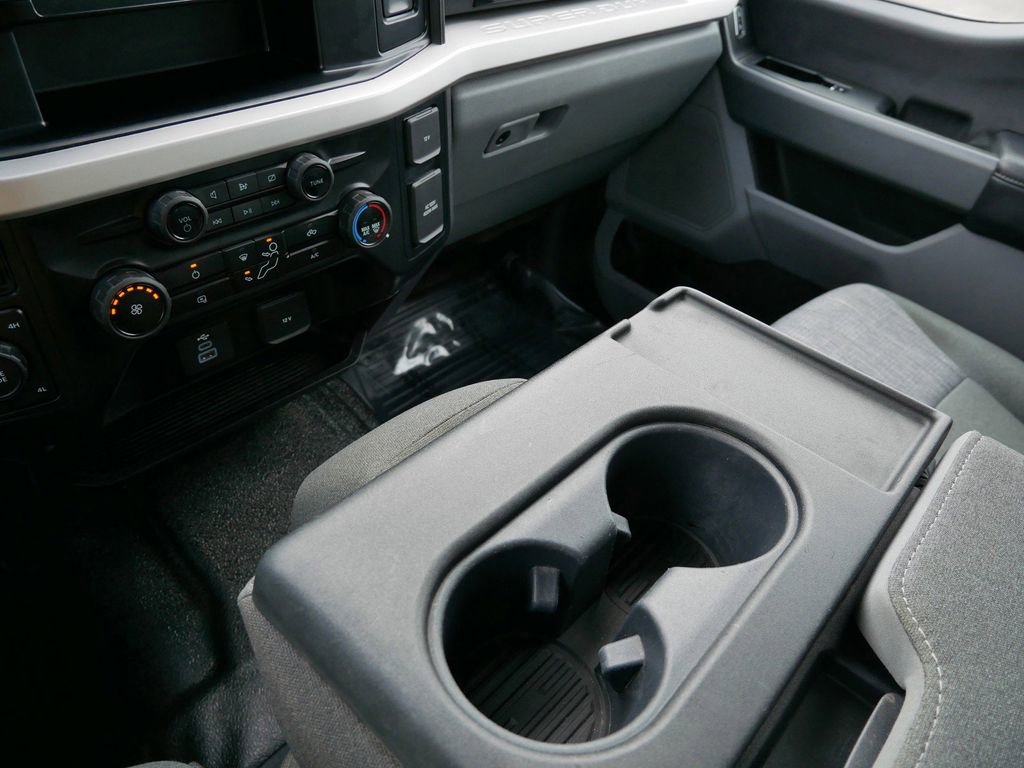 Certified 2024 Ford F350 XLT w/ FX4 Off-Road Package image 27