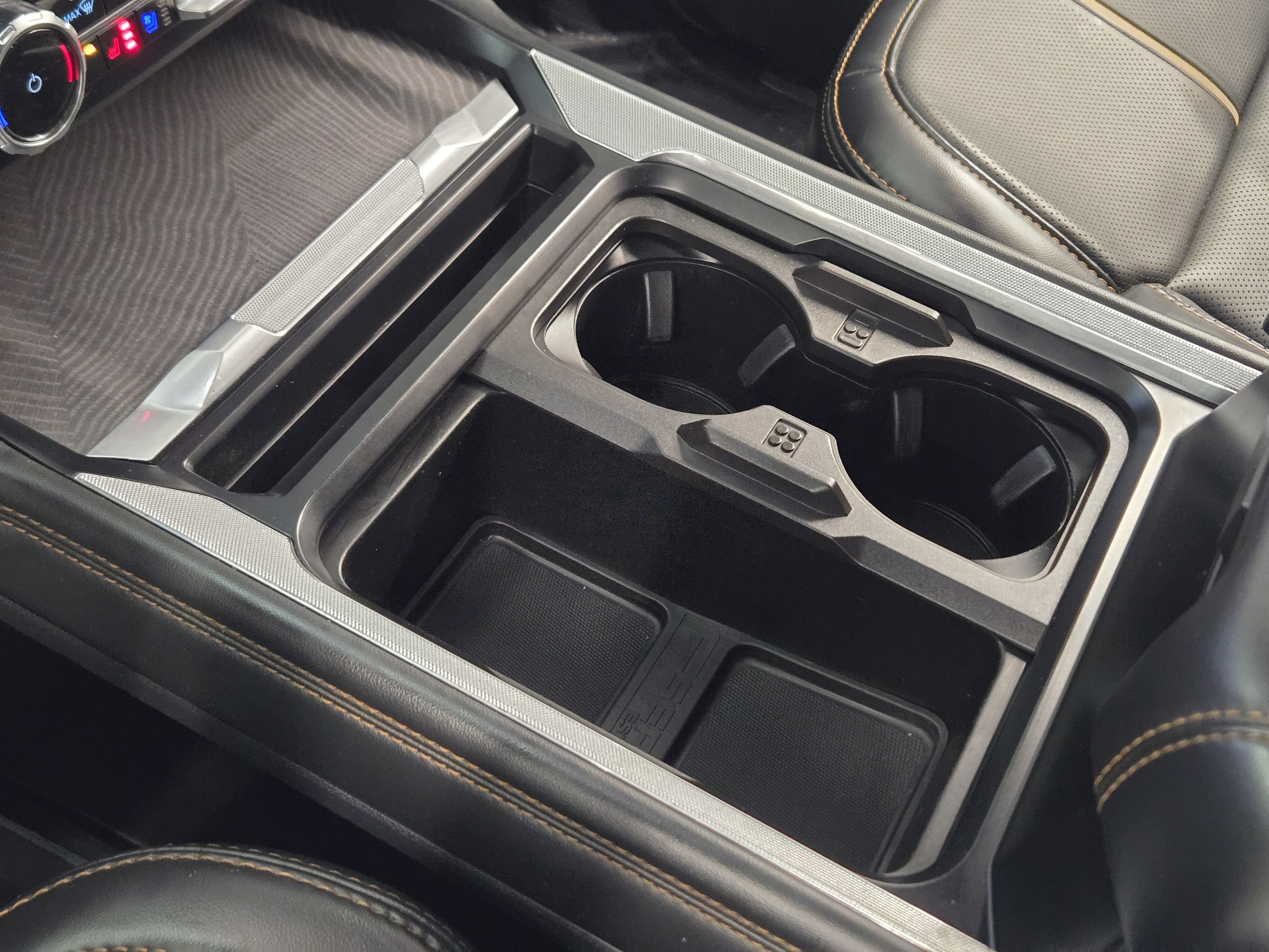 Certified 2024 Ford F250 Platinum w/ Tremor Off-Road Package image 17