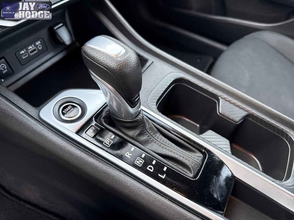 Used 2024 Nissan Sentra SV w/ Lighting Package image 28