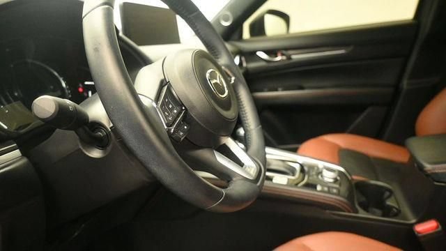 Used 2024 MAZDA CX-5 Carbon Edition AWD/4WD image 21