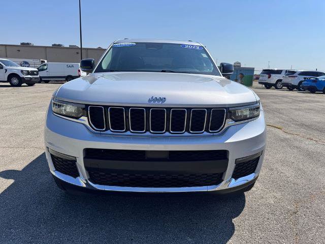 Used 2022 Jeep Grand Cherokee L Limited RWD image 2