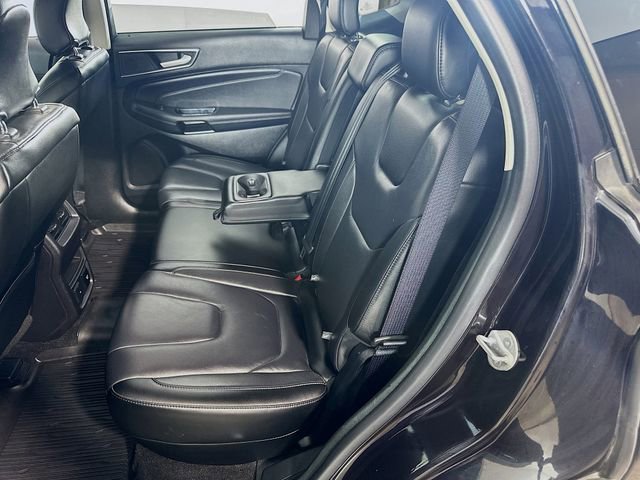 Certified 2019 Ford Edge Titanium w/ Cold Weather Package image 18