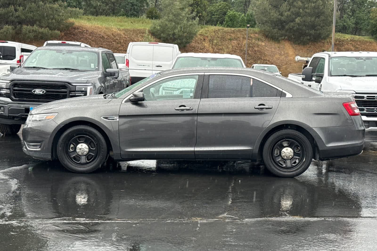 Certified 2017 Ford Taurus SEL w/ Equipment Group 201A FWD image 7