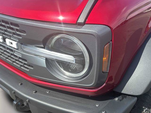Certified 2025 Ford Bronco Badlands w/ Sasquatch Package AWD/4WD image 32