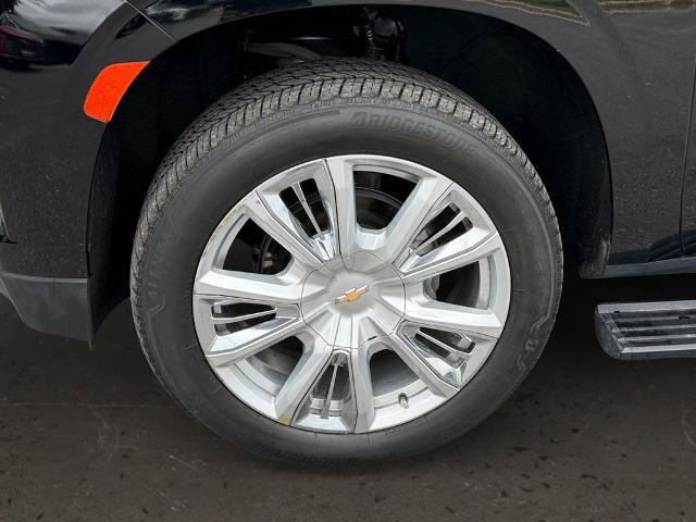 Used 2021 Chevrolet Tahoe High Country AWD/4WD image 26