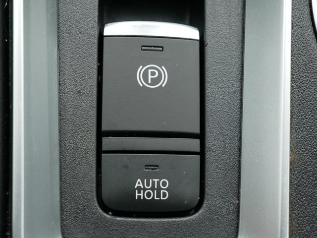 Used 2019 Nissan Altima 2.5 SL FWD image 25