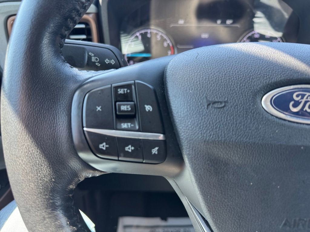 Certified 2022 Ford Maverick Lariat FWD image 33