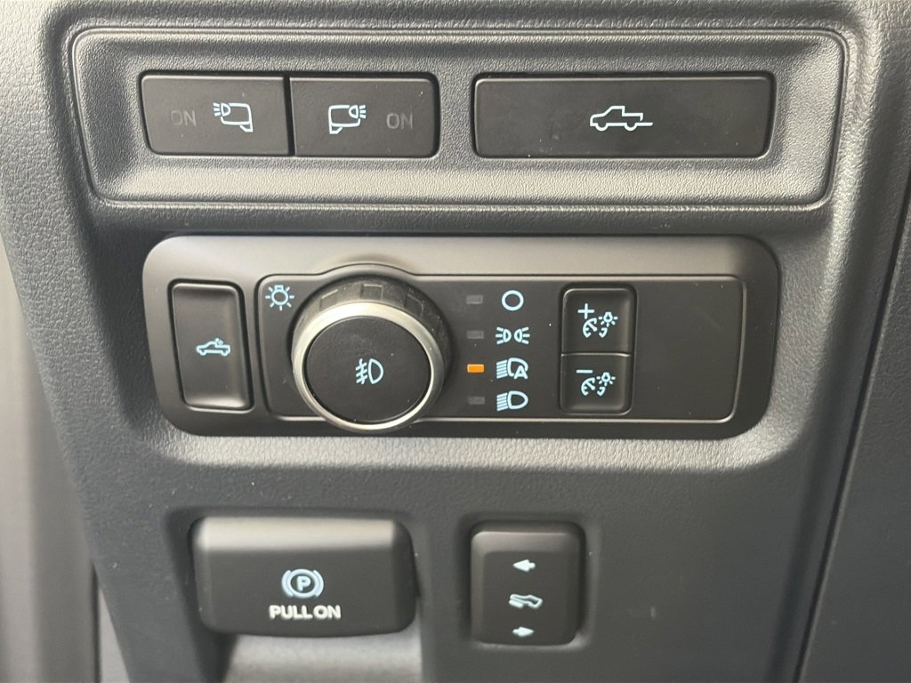 Certified 2023 Ford F150 Raptor w/ Raptor Carbon Fiber Package image 26