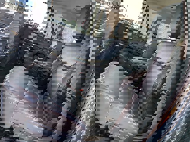 Certified 2025 Ford Expedition Active image 26