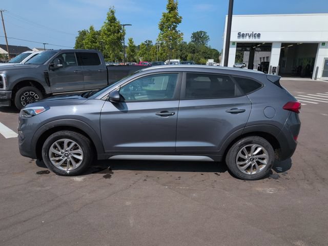 Used 2017 Hyundai Tucson SE w/ SE Popular Package 02 FWD image 2