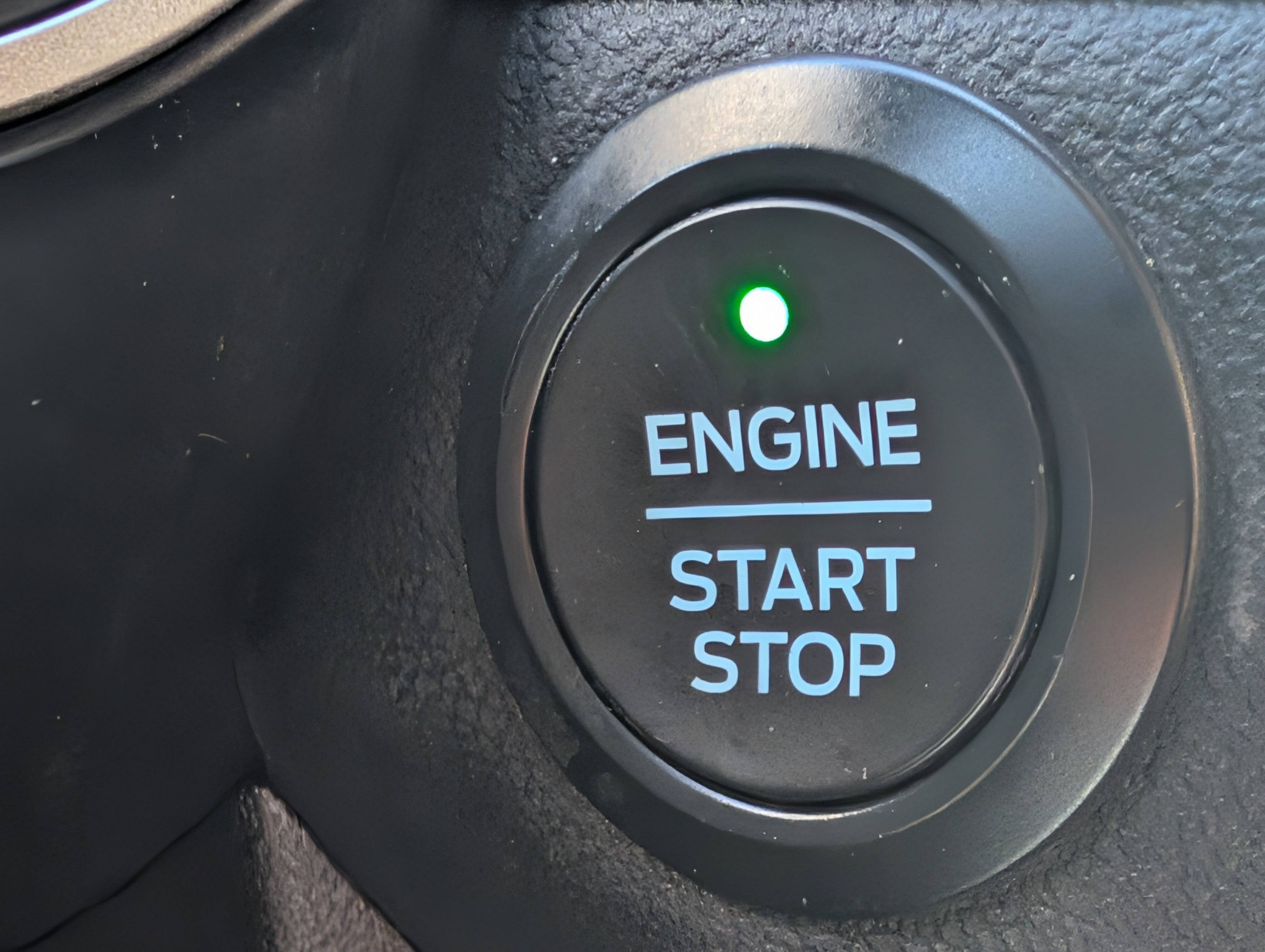 Certified 2021 Ford Escape SE image 31