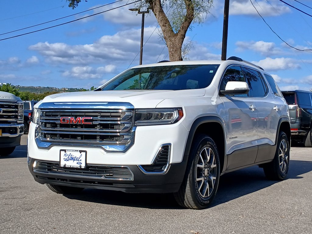 Used 2023 GMC Acadia SLE w/ Driver Convenience Package FWD image 7
