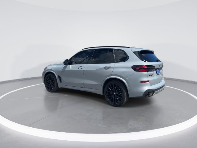 Used 2025 BMW X5 sDrive40i w/ M Sport Package RWD image 5