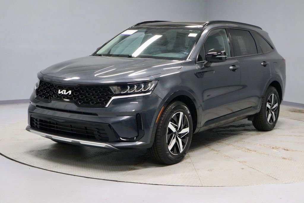 Used 2023 Kia Sorento S w/ Panoramic Sunroof Package FWD image 8