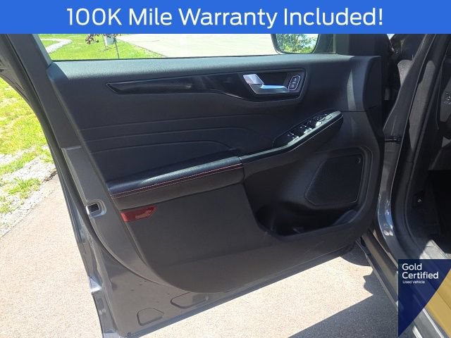Certified 2025 Ford Escape ST-Line AWD/4WD image 27