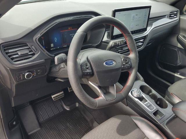 Certified 2023 Ford Escape ST-Line w/ Tech Pack #1 AWD/4WD image 8