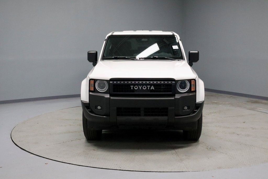 Used 2024 Toyota Land Cruiser image 5