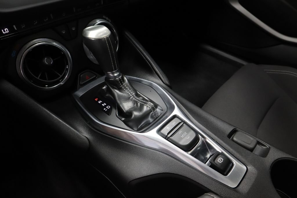 Used 2018 Chevrolet Camaro LT w/ RS Package image 31