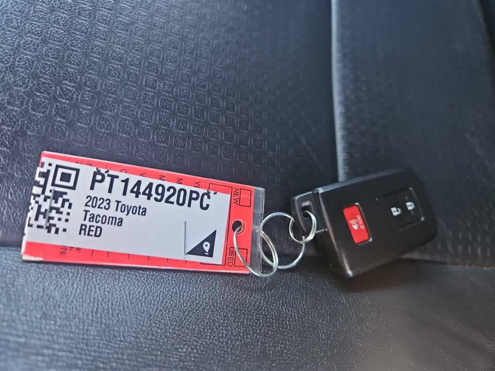 Used 2023 Toyota Tacoma TRD Pro AWD/4WD image 20