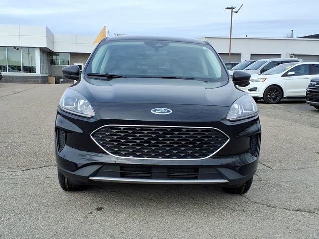 Certified 2022 Ford Escape SE w/ Convenience Package AWD/4WD image 2
