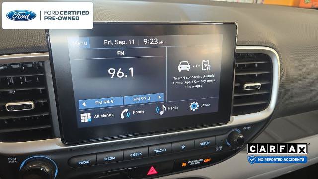 Used 2025 Hyundai Venue SEL FWD image 13