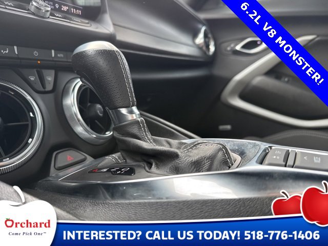 Used 2021 Chevrolet Camaro LT w/ Technology Package image 25