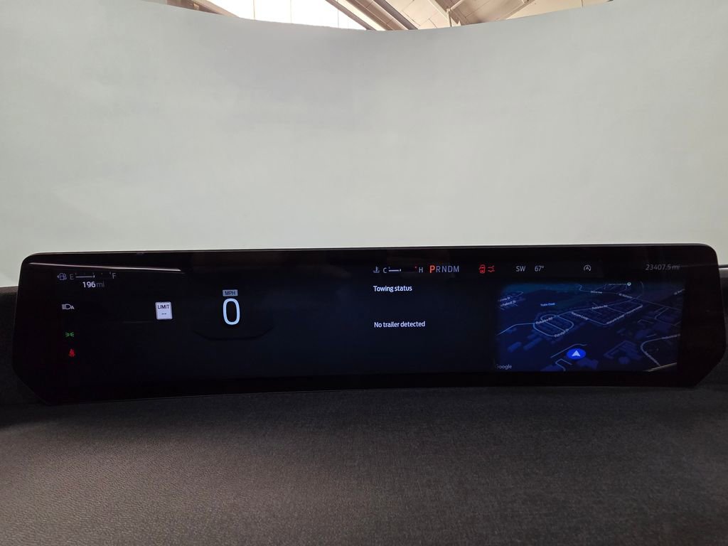 Certified 2025 Ford Expedition Active image 25